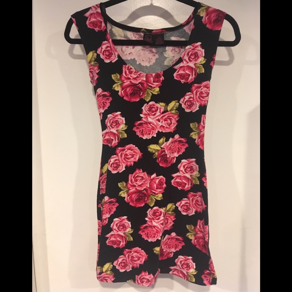 Material Girl XS Roses Mini Bodycon Party Dress